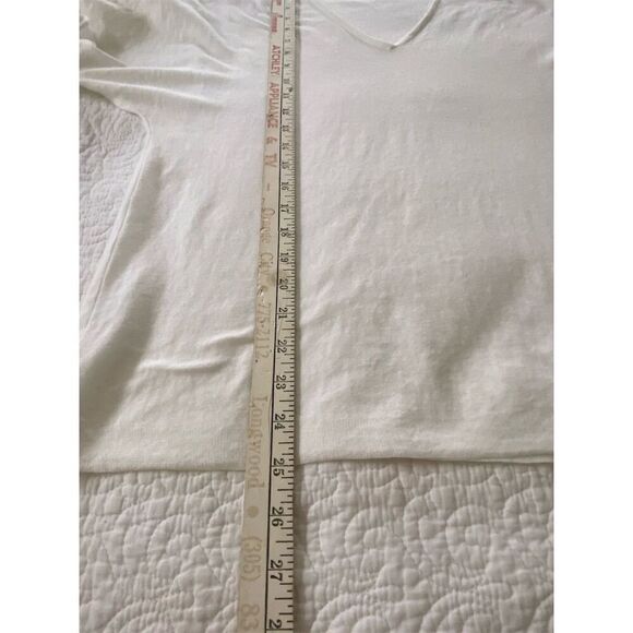 J. Jill White Lightweight V-Neck Knit Top with Roll-Tab Short Sleeves Size M - Picture 10 of 10